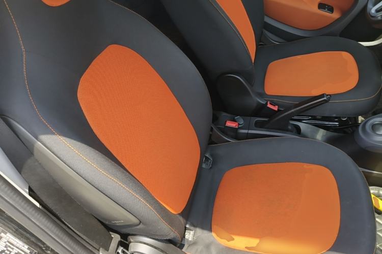 Used smart fortwo 2015 1.0L 52 kW Hardtop Passion Edition Right Front Seat