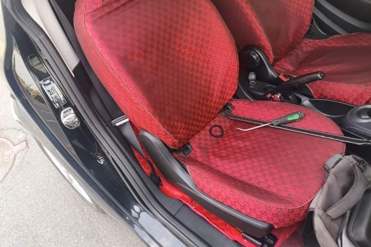 Used smart fortwo 2015 1.0L 52 kW hardtop Dynamic version Right Front Seat