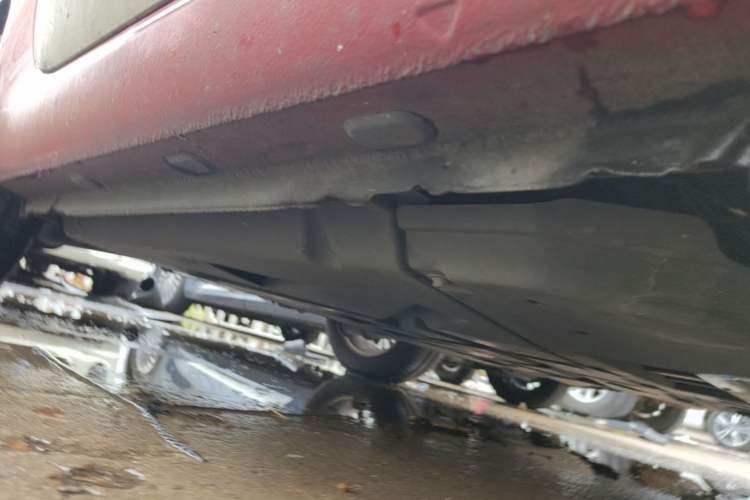 Used smart fortwo 2015 1.0L 52 kW hardtop Dynamic version Right Side Sill