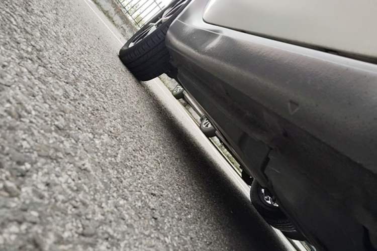 Used smart fortwo 2015 1.0L 52 kW Hardtop Passion Edition Right Side Sill