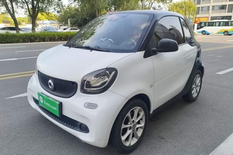 Used smart fortwo 2015 1.0L 52 kW hardtop Dynamic version Guazi used car, China used car export, Used car for sale, Used  cars, Cheapest cars for sale
