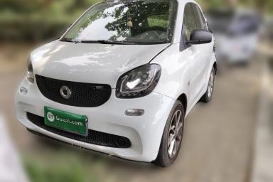 Used smart fortwo 2015 1.0L 52 kW hardtop Dynamic version