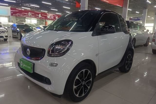Used smart fortwo 2015 1.0L 52 kW Hardtop Passion Edition