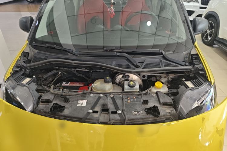Used smart fortwo 2015 1.0L 52 kW Hardtop Passion Edition Engine Bay