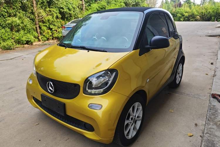 Used smart fortwo 2015 1.0L 52 kW hardtop Dynamic version Guazi used car, China used car export, Used car for sale, Used  cars, Cheapest cars for sale