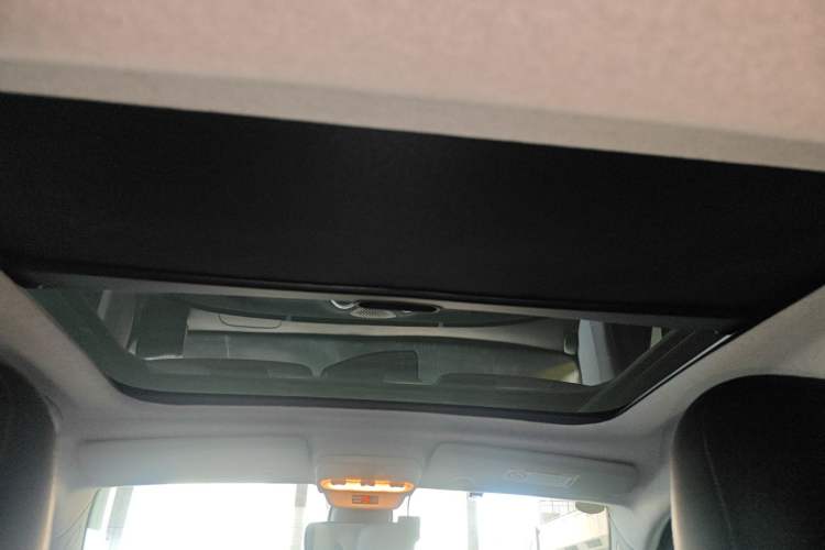 Used smart fortwo 2015 1.0L 52 kW Hardtop Passion Edition Headliner