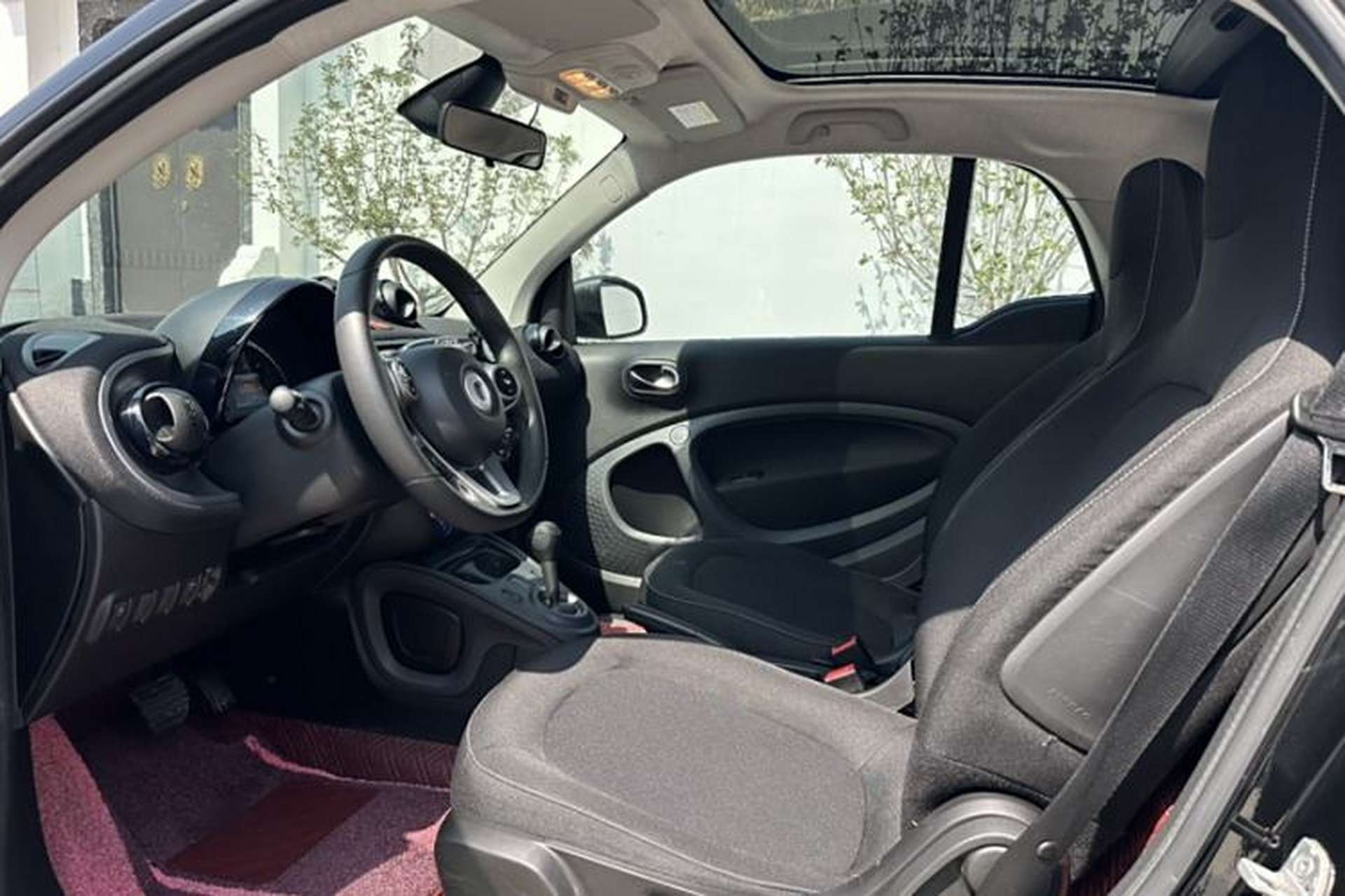 Used smart fortwo 2015 1.0L 52 kW Hardtop Passion Edition Left Front Seat