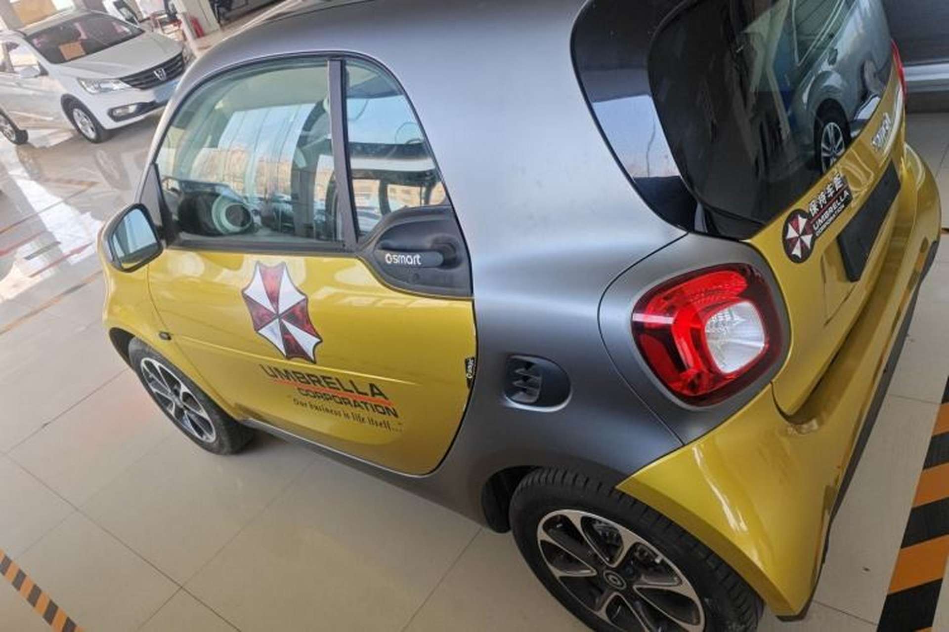 Used smart fortwo 2015 1.0L 52 kW Hardtop Passion Edition Left Side