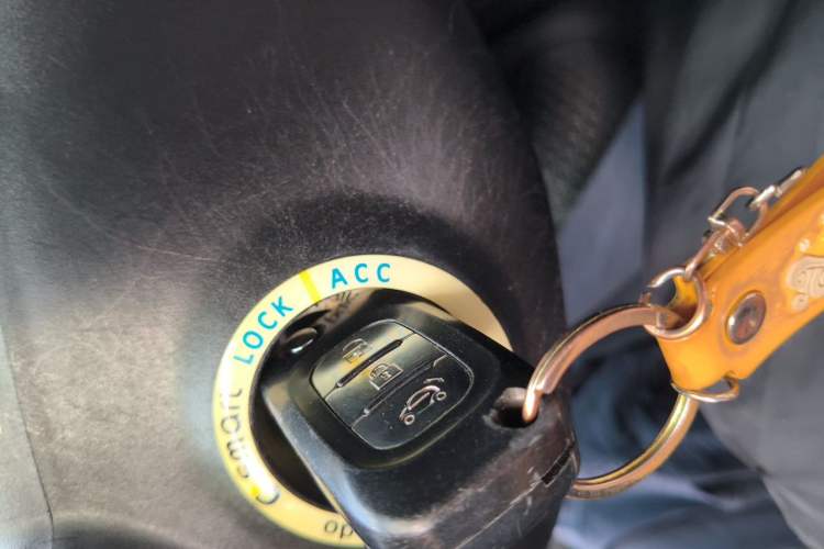 Used smart fortwo 2015 1.0L 52 kW hardtop Dynamic version Vehicle Key