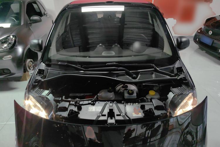 Used smart fortwo 2016 1.0L 52 kW Convertible Passion Edition Engine Bay