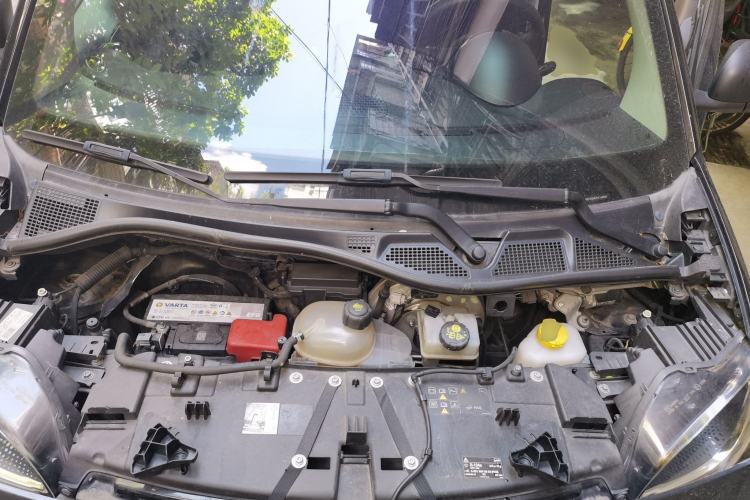 Used smart fortwo 2016 1.0L 52 kW Convertible Passion Edition Engine Bay