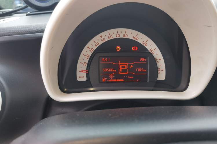 Used smart fortwo 2016 1.0L Grey Ranger Special Edition Instrument Cluster