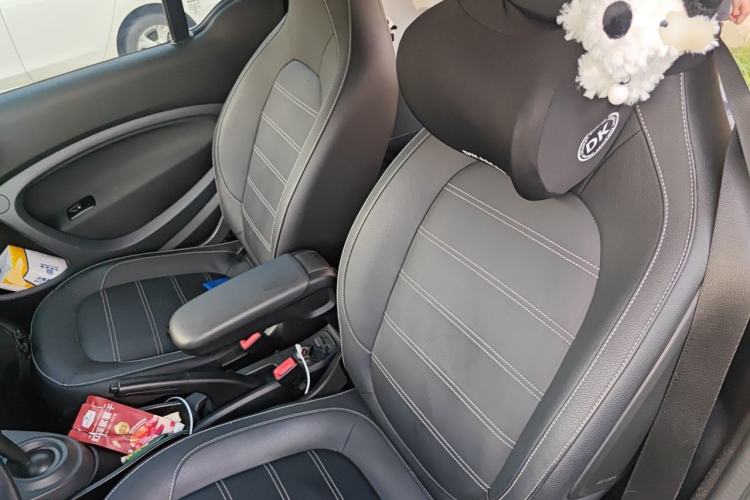 Used smart fortwo 2016 0.9T 66kW Hardtop Pioneer Edition Left Rear Seat