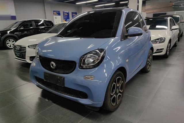 Used smart fortwo 2016 0.9T 66kW Hardtop Pioneer Edition