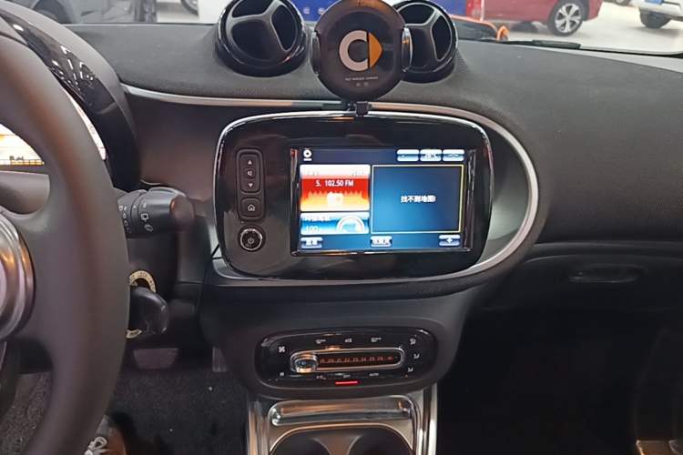 Used smart fortwo 2016 0.9T 66kW Hardtop Pioneer Edition Audio And AC Panel