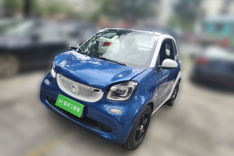 Used smart fortwo 2016 0.9T 66kW Hardtop Pioneer Edition Guazi used car, China used car export, Used car for sale, Used  cars, Cheapest cars for sale