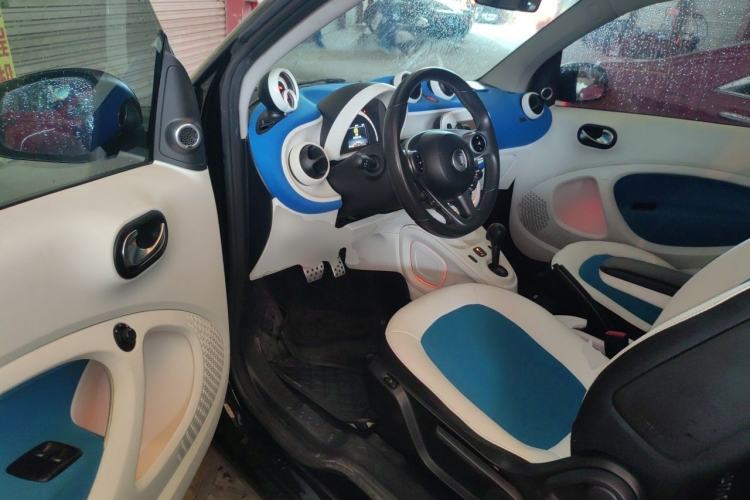 Used smart fortwo 2016 0.9T 66kW Hardtop Ultimate Edition Driver Seat