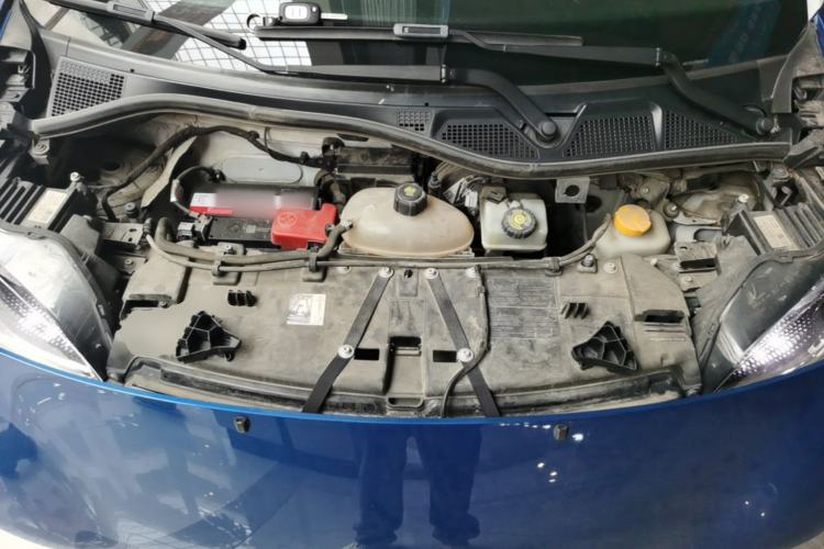 Used smart fortwo 2016 0.9T 66kW Hardtop Pioneer Edition Engine Bay