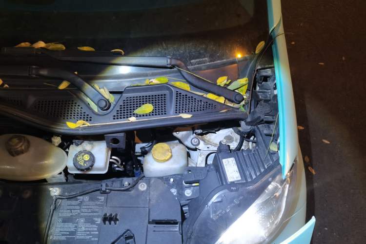 Used smart fortwo 2016 0.9T 66kW Convertible Ultimate Edition Engine Bay Left