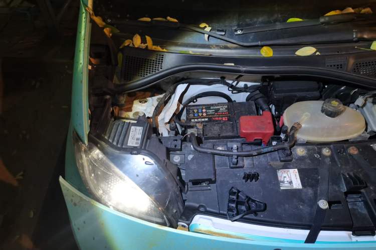 Used smart fortwo 2016 0.9T 66kW Convertible Ultimate Edition Engine Bay Right