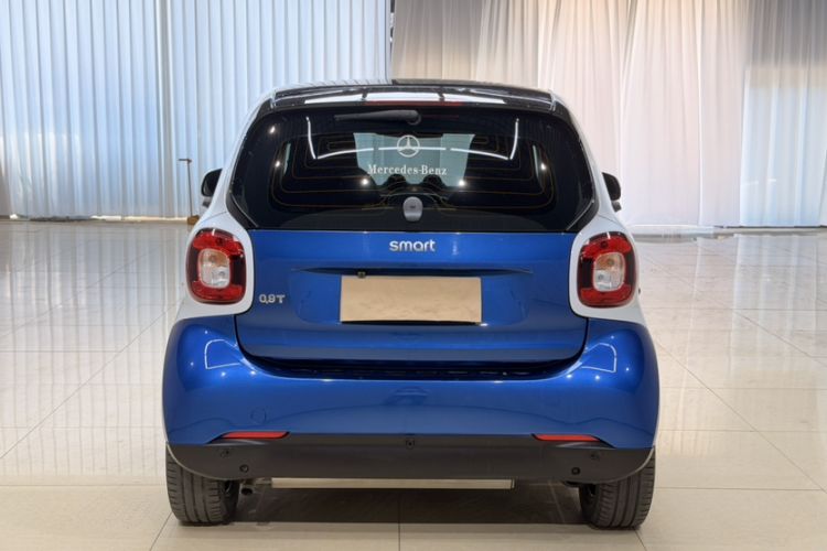Used smart fortwo 2016 0.9T 66kW Hardtop Pioneer Edition Exterior 7