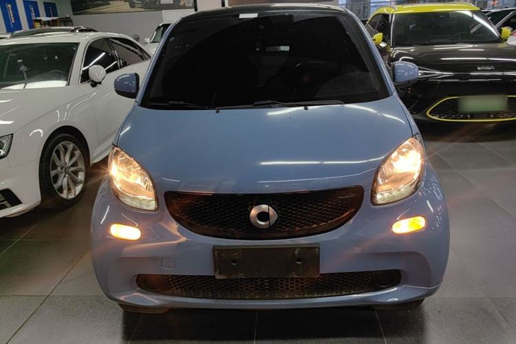 Used smart fortwo 2016 0.9T 66kW Hardtop Pioneer Edition Front