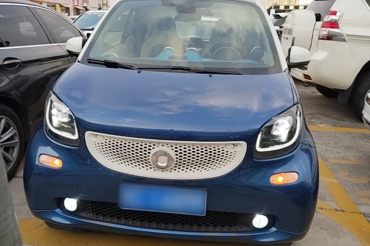 Used smart fortwo 2016 0.9T 66kW Hardtop Ultimate Edition Front