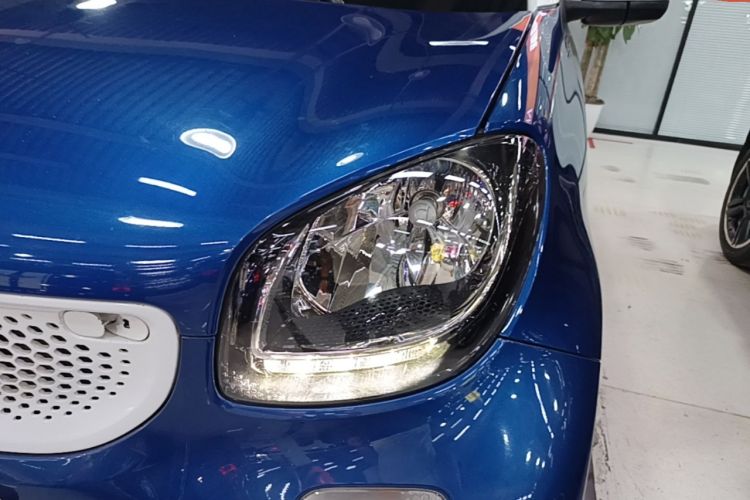 Used smart fortwo 2016 0.9T 66kW Hardtop Pioneer Edition Left Front Headlight