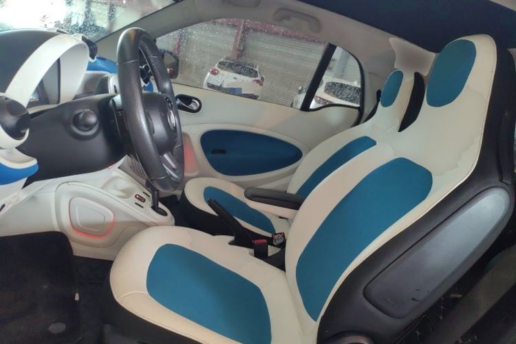 Used smart fortwo 2016 0.9T 66kW Hardtop Ultimate Edition Left Front Seat