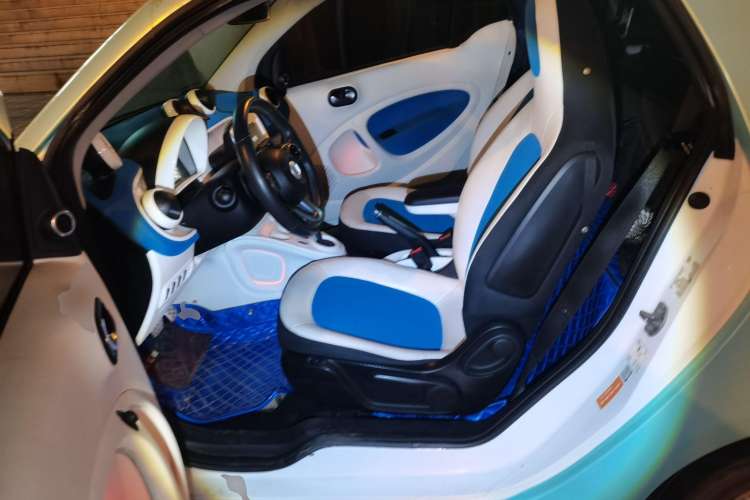 Used smart fortwo 2016 0.9T 66kW Convertible Ultimate Edition Left Rear Seat