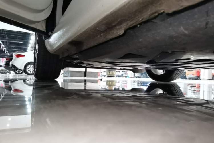 Used smart fortwo 2016 0.9T 66kW Hardtop Pioneer Edition Left Side Sill