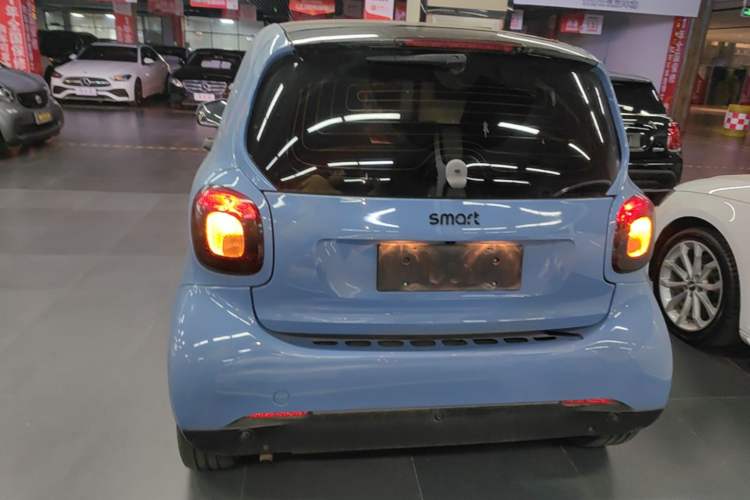 Used smart fortwo 2016 0.9T 66kW Hardtop Pioneer Edition Rear