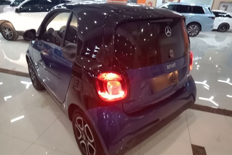Used smart fortwo 2016 0.9T 66kW Hardtop Pioneer Edition Rear Left 45 Deg