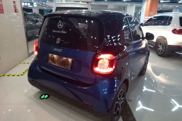 Used smart fortwo 2016 0.9T 66kW Hardtop Pioneer Edition Rear Right 45 Deg
