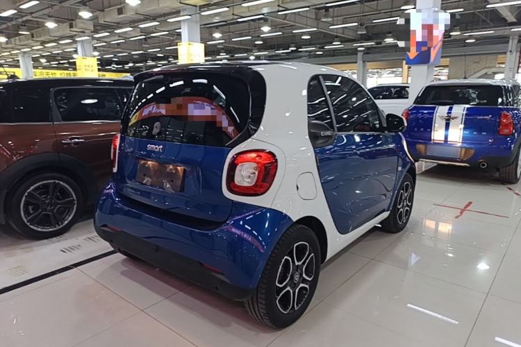 Used smart fortwo 2016 0.9T 66kW Hardtop Pioneer Edition Rear Right 45 Deg