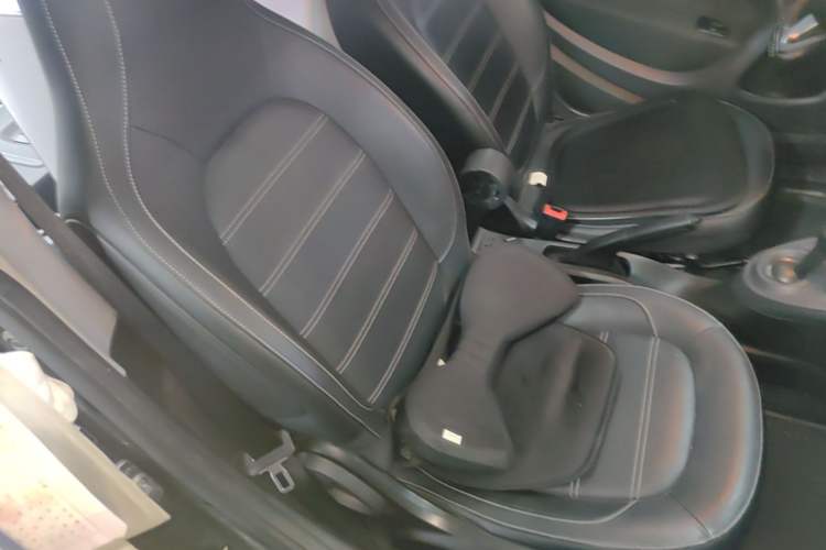 Used smart fortwo 2016 0.9T 66kW Hardtop Pioneer Edition Right Front Seat