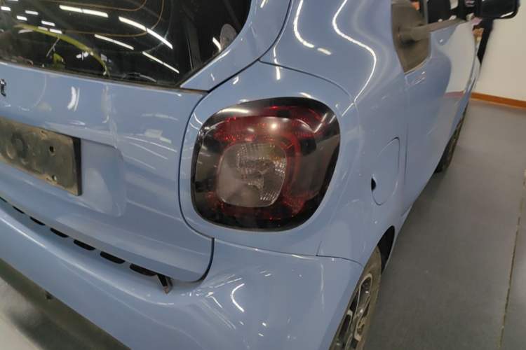 Used smart fortwo 2016 0.9T 66kW Hardtop Pioneer Edition Right Rear Taillight