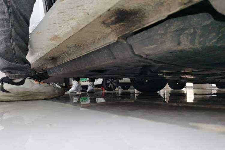 Used smart fortwo 2016 0.9T 66kW Hardtop Pioneer Edition Right Side Sill