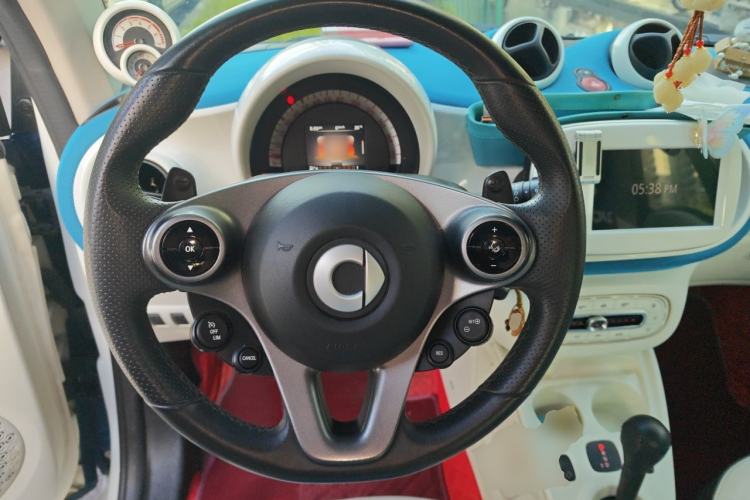 Used smart fortwo 2016 0.9T 66kW Hardtop Ultimate Edition Steering Wheel