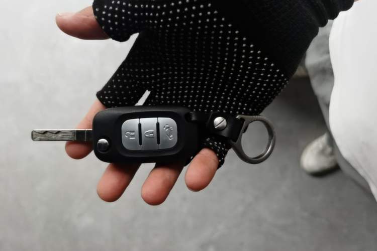 Used smart fortwo 2016 0.9T 66kW Hardtop Pioneer Edition Vehicle Key