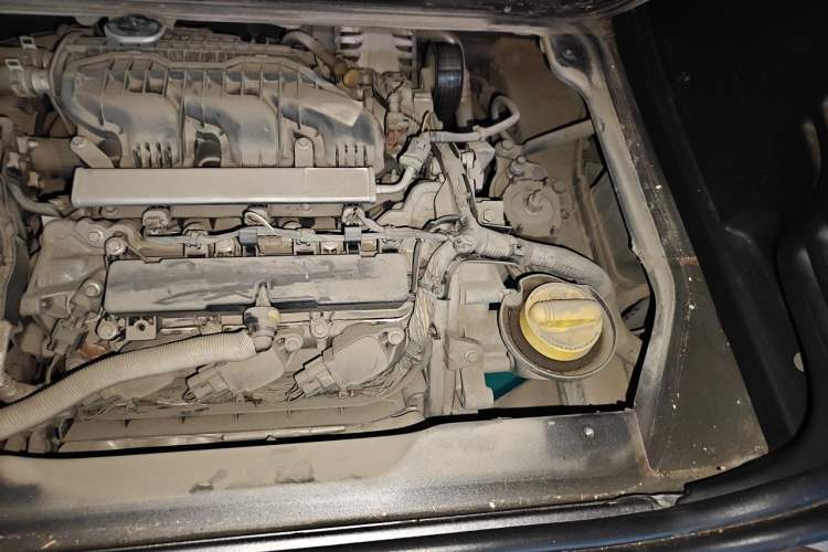 Used smart fortwo 2016 0.9T 66kW Hardtop Pioneer Edition Engine Bay Left