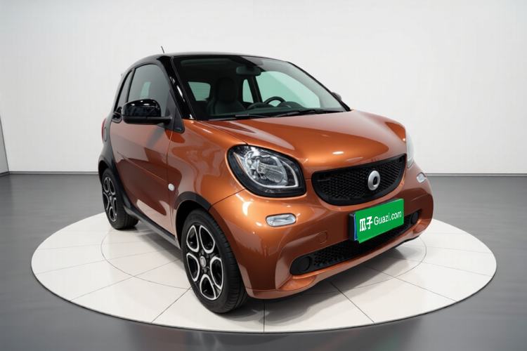 Used smart fortwo 2016 0.9T 66kW Hardtop Pioneer Edition Exterior 2