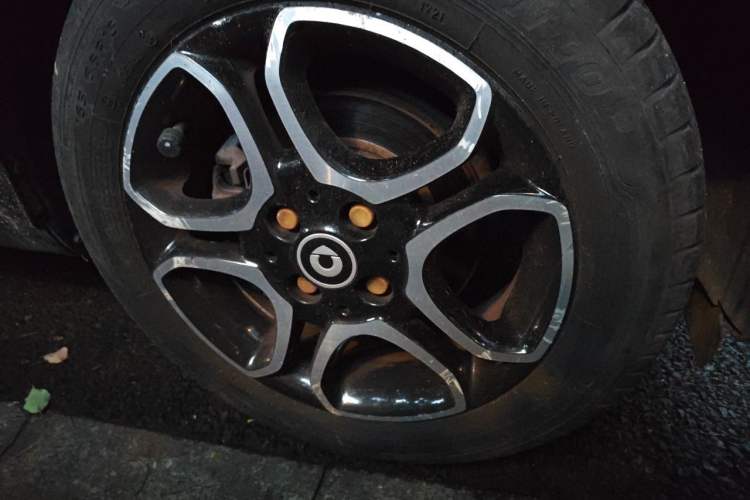 Used smart fortwo 2016 0.9T 66kW Hardtop Pioneer Edition Exterior 7
