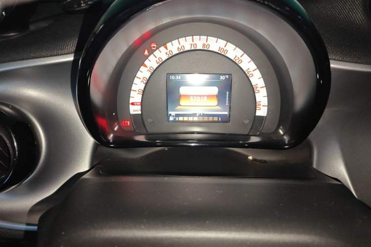 Used smart fortwo 2016 0.9T 66kW Hardtop Pioneer Edition Instrument Cluster