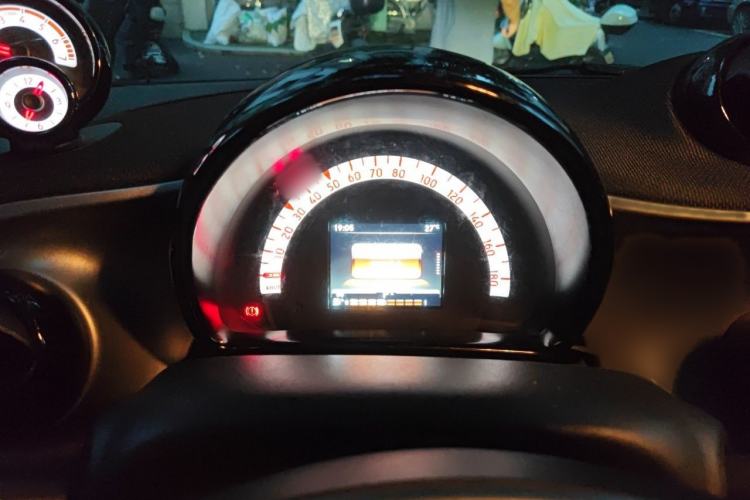 Used smart fortwo 2016 0.9T 66kW Hardtop Pioneer Edition Instrument Cluster