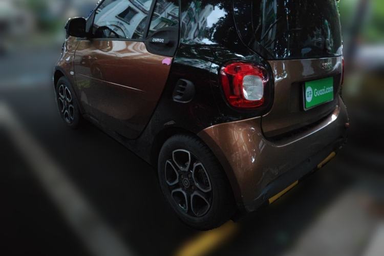 Used smart fortwo 2016 0.9T 66kW Hardtop Pioneer Edition Rear Left 45 Deg