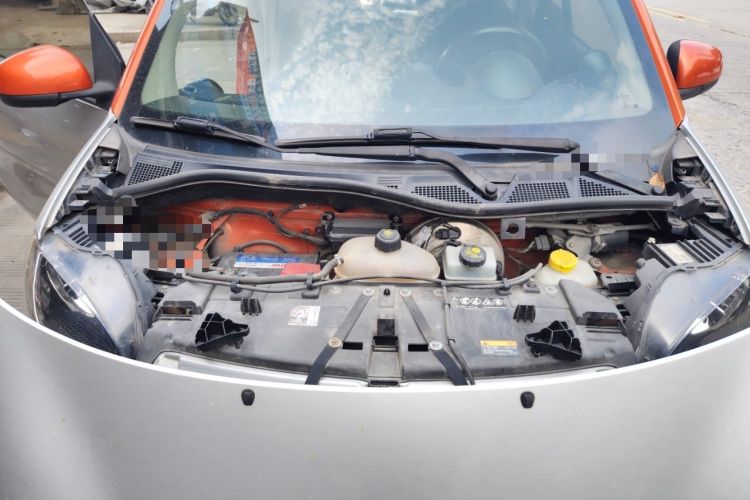 Used smart fortwo 2016 0.9T 66kW Hardtop Pioneer Edition Engine Bay