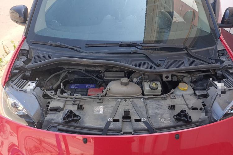 Used smart fortwo 2016 0.9T 66kW Hardtop Pioneer Edition Engine Bay