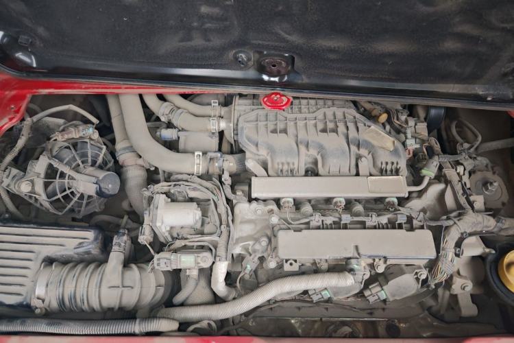 Used smart fortwo 2016 0.9T 66kW Hardtop Pioneer Edition Engine Bay