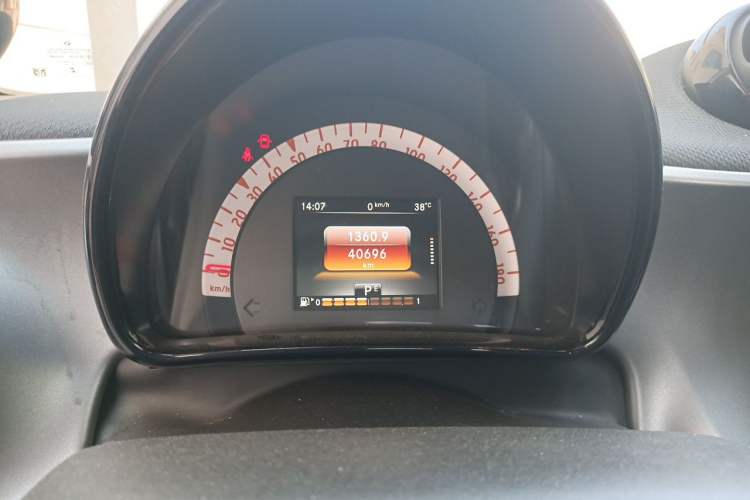 Used smart fortwo 2016 0.9T 66kW Hardtop Pioneer Edition Instrument Cluster